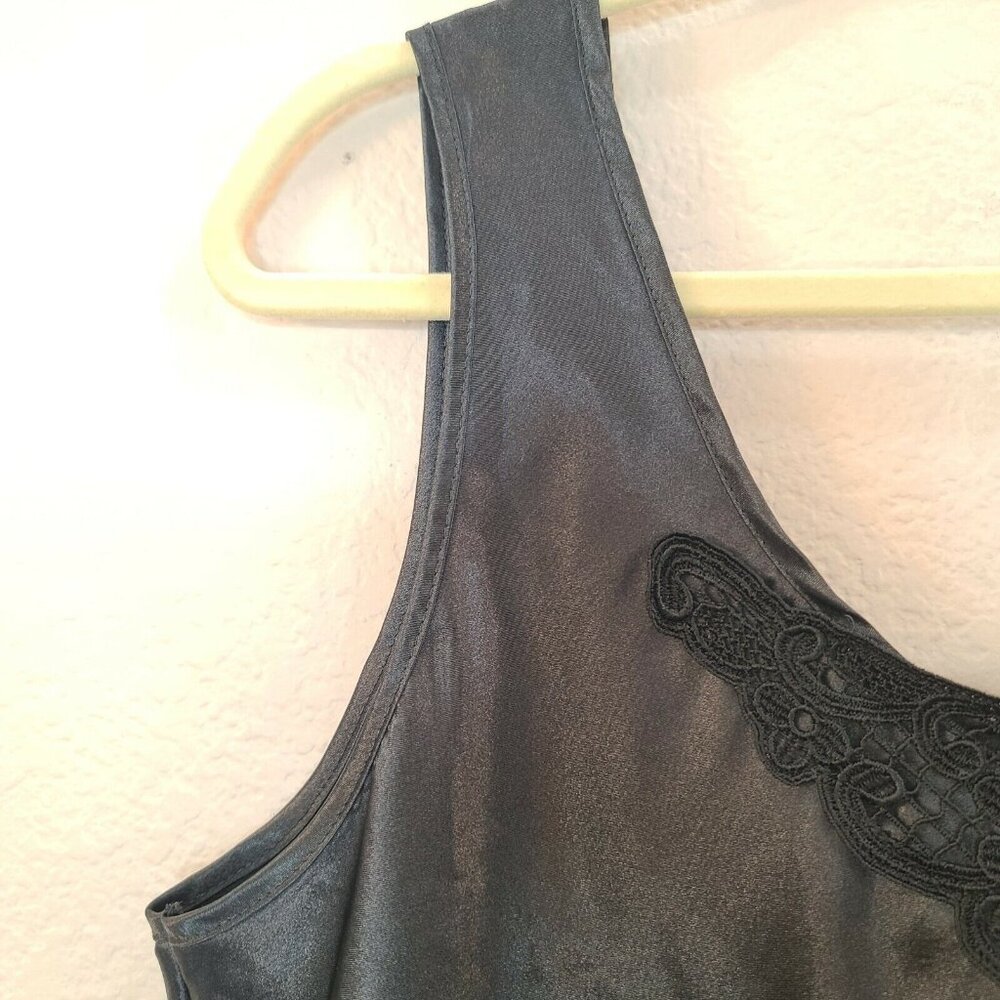 Escapades Top Women Large Black Satin Blouse Tank Embroidered Sleeveless Flowy - Picture 4 of 12